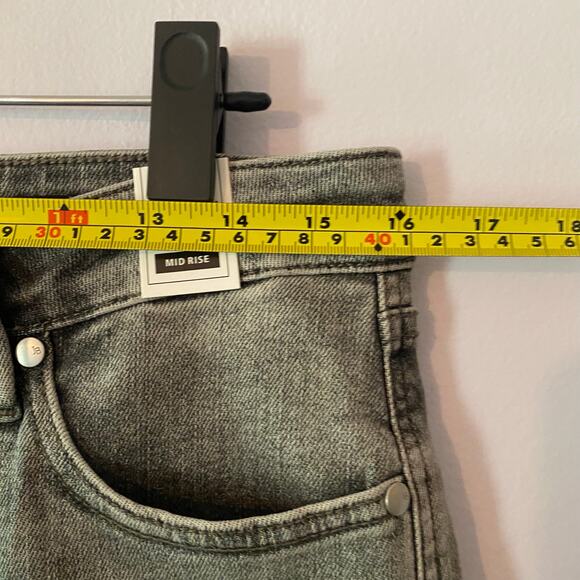 NWT Judy Blue Skinny Fit Mid Rise Gray Wash Jeans Tummy Control Women's 13 / 31 - Picture 9 of 13
